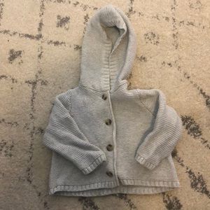 Old Navy Cardigan - 6-12 months.